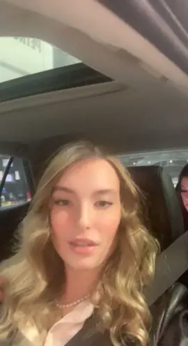 Mum shhhh I’m trynna make a TikTok 🙄🙄
