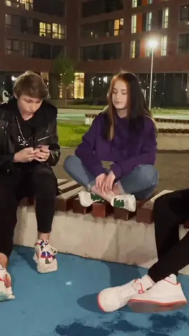 Кто понял что произошло? 😁 inst: Nessti.m