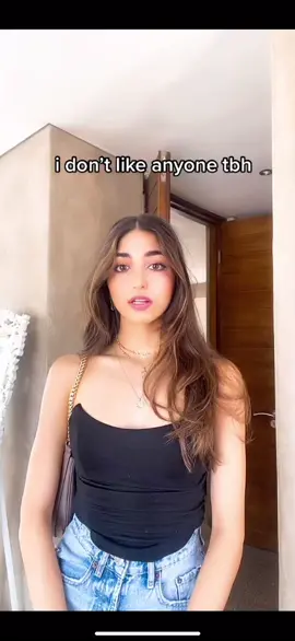 it hurts #fypシ #BookTok #bookclub