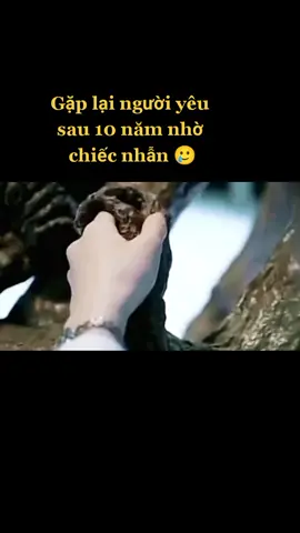 Thương cho cô gái 10 năm tìm người yêu 🥲#TikTokTet2022 #LearnOnTikTok #xuhuongtiktok #AnCungTikTok #phimbuonlam