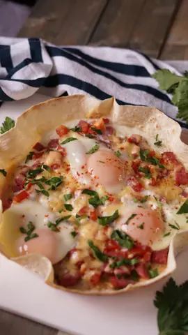 Яичница в лаваше на сковороде #рецептытикток #рецептынакаждыйдень #рецепт #ужин #семейныйобед #вкусноибыстро #яичница #лавашсначинкой