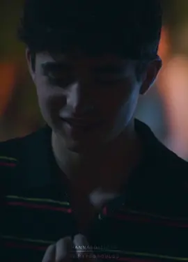 dedos locos🎸😮‍💨 || #atdmvnetflix #atdmvedit #arianagodoy #apolohidalgo #hugoarbuesm #dedoslocos #atdlll #atdmvmovie