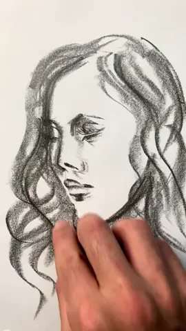 Esboço rápido #desenho #drawing