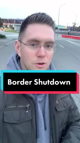 This crossing has been shutdown for 24 hours now. #fyp #truckerconvoy2022 #border #canada #LaysGoldenDuet