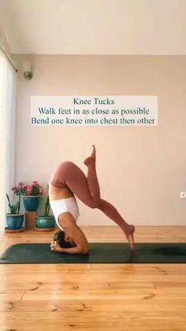 3 ways to get into a straight leg supported headstand! #yogaday #yogalove #yogapose #yogachallenge #yogaflow #yogagirl #yogacommunity #yoga
