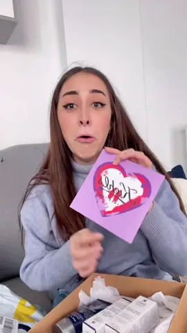 Unboxing edición San Valentín🥺❤️ ¿Os gustan los unboxings?👀Mil gracias por los detallitos😍 #sanvalentin #unboxing #sansolterin #prediccionesdelamor