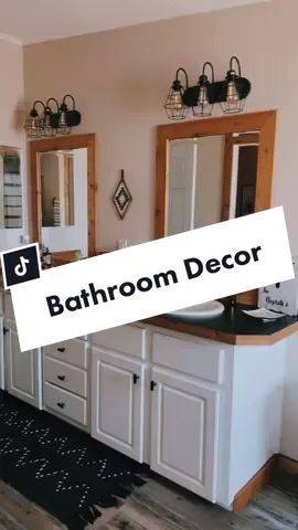 Our western bathroom👢🤠 #westernhomedecor #LaysGoldenDuet #AVrboForTogether #western