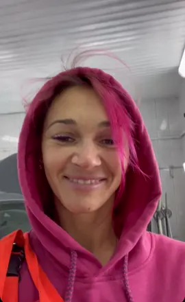 И запомни Золушка , когда пробьют часы 12 раз карета превратится в тыкву, платье в лохмотья, а туфли в говнотопы