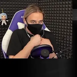 Милашкrrr💗😩 @yoshithesweetiecake #darakulakova #liptick_wwx #интересное #рекомендации