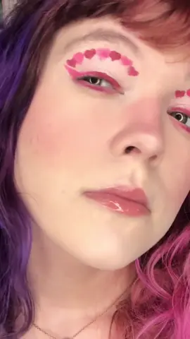Valentines Makeup 💘 @halfcakedmakeup @jeffreestarcosmetics #halfcakedmakeup #jeffreestar #jeffreestarcosmetics #valentinesmakeup #makeupvideo