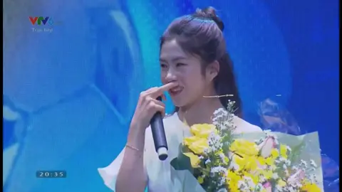 Nhã trả lời PV “Vinh danh những gương mặt trẻ của bóng đá Việt Nam” (có hơi quên câu hỏi xíu) #nguyenthithanhnha #thanhnha #dtnvn #xuhuong #bongdanu