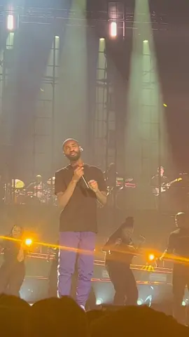 @Santan dancing queen 🕺 #fypシ #fyp #nottingham #dave #santandave #santan #notts #davetour