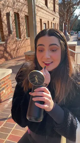 i tried a $300 custom lipstick printer 👩🏻‍🎨💄 #beauty #gadget #lipstick