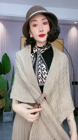 #foryou #fyp #silkscarf #scarftutorial #shawl #OOTD