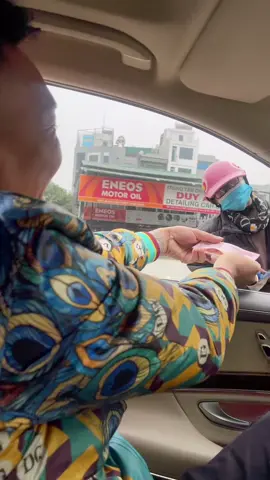 Gặp Chị Ở Đường Thương Quá Em Có Mấy Triệu Mừng Tuổi Cho Cháu #phamthingoclinh #trend