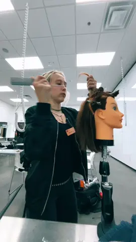 Here’s me being frustrated lol #foils #color #aveda #cosmetology #tampa #hair #florida #MAKEUP