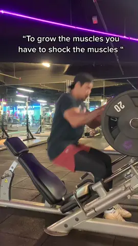 Surprise them and u see more progress! #GymTok #GymLife #gymrat