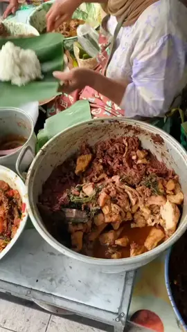 Mentahan lur, nyam nyam nyam nyam #gudeg #jogja #makan #mentahan