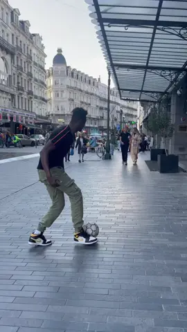 Quel humiliation 😂😅#diallofreestyle2 #nutmegger #footballplayer #footballopinions #😅🤣