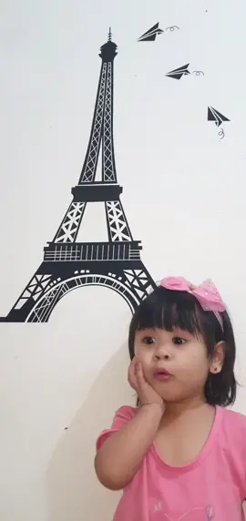 puyatera!!! #daniellaaleno #paris #fyp #myworld #tiktokphilippines #iloveyou