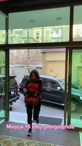 #gülməli #blackcube #leylaadihəyat #Fitness #maraqlı #qızlar #trener #смешно #tiktokaz #прикол #фитнесс #девушка #funnyvideoscomedyforyoupage