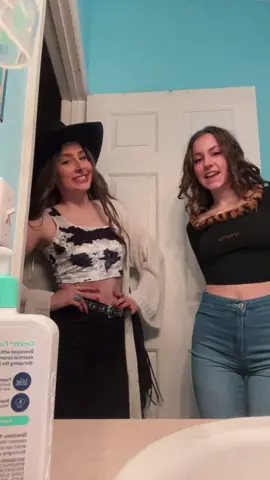 wardrobe malfunctions tehe