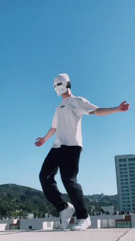 this your chance to let me know where to do the #penguinbop in LA 🐧 #avemoves #dance #trend