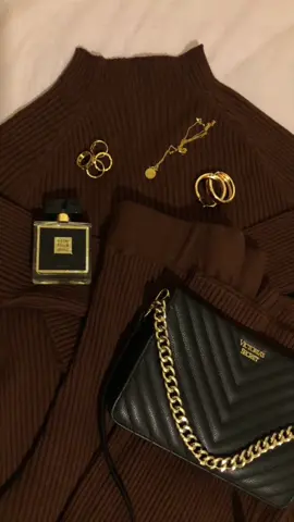 Chocolate Brown 🤎 #fypp #hijabioutfitsinspo #brownoutfits #nominal #stormeunice