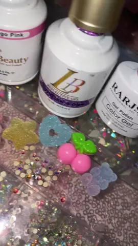 Picasso 👩‍🎨 #MaiselChallenge #SephoraLipLooks #nailtutorial #kawaiinails #pressonnails #fyp