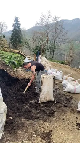 Dert çekmeye gelmişiz belli 😅 #çamlıhemşin🌱🍃❤️ #rize #karadeniz #keşfet #fyp #öneçıkar #tik_tok