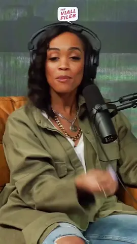 #rachellindsay asked the real questions in fantasy suites 🎧 Ep 380 link in bio #podcast #bachelorette #pilotpete