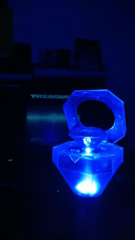 Don't want no body else, i want u ~  Teulight reaction di lagu U cangtip sekali 😭😭😭#teulight #TREASURE #트레저 #treasuremaker #teume #JIKJIN #직진 #U #THESECONDSTEP_CHAPTERONE #YG #KPOP #ygfamily