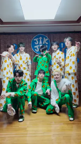 🚘TREASURE X 땡깡 @dancekang 🚖 '직진(JIKJIN)' DANCE CHALLENGE 🎶 #TREASURE #트레저 #직진 #JIKJIN #CHALLENGE #1stMINIALBUM #THESECONDSTEP_CHAPTERONE #땡깡의커튼콜 #YG