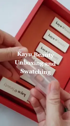 Meet the newest Filipino beauty brand in town, @kayubeauty ✨ Watcha Pink? 🤔😍 #kayukiss #lipstickswatch