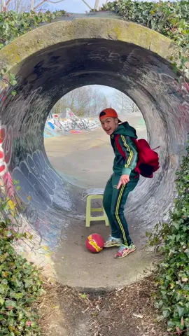 REAL or FAKE⁉️😳😱 #trickshots #wowww