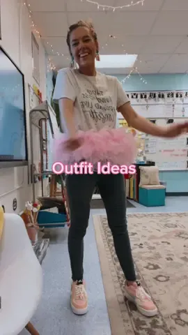 Outfit looks💕 which one is your favorite? #teach #teachersoftiktok #teacherlife #teaching #teachertok #tiktokteacher #teacher #teachers #OOTD #style