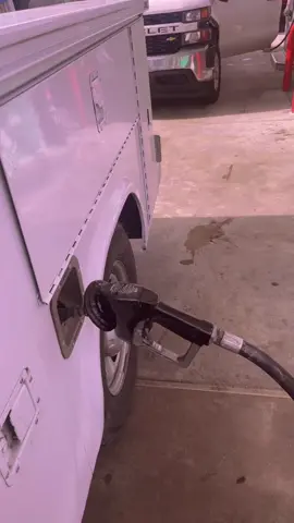 Gas prices bout to go to the moon#foryou #trashmechanicman #ShowUsYourDrawers #work #gas #gasprices