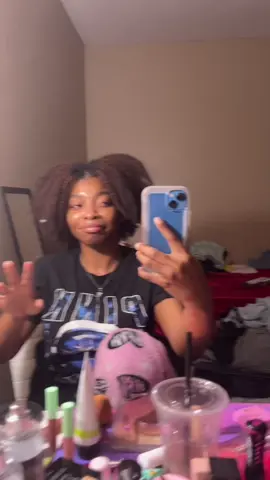 I need more tiktok friends🥲#stopmotion #fypシ #slugging #blackgirltiktok