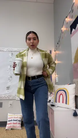teacher ootd ✨ it was so cold today 🥲 #teacheroutfits #teacherootd #teacheroutfit #fyp #casualstyle