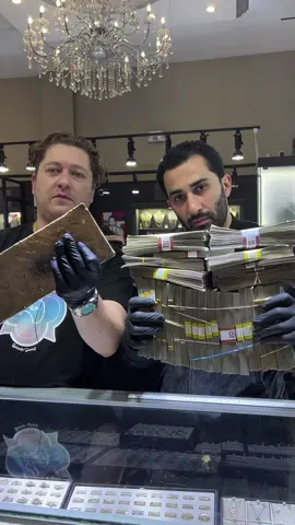 The cash is 200k, how much is the bar?  TRAXNYC.com #gold #educational #howitsmade #howitsmadechallenge