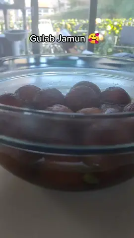 #gulabjamun #foryou #cookingtiktok #housewife #foruyoupage #tabbasam321 #☝🏽💞🕋💞🤲🏽 #uk