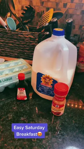 French Toast 😍 #FoodTok #frenchtoast #goodmorning #sahm #breakfast #fyp