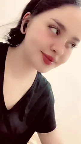 شلونك يبعد المو الـي🥺