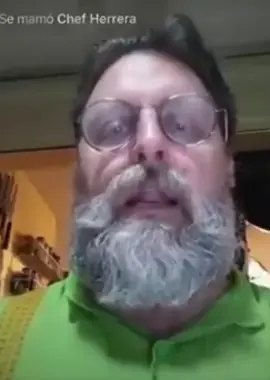 Plantilla del chef Herrera diciendo “Nos va a cargar la súper Ver…