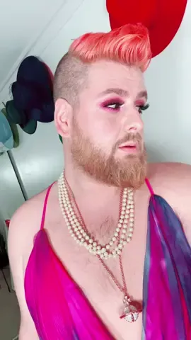 #genderfluid #meninmakeup #maleaudience #lgbtqia #lgbt