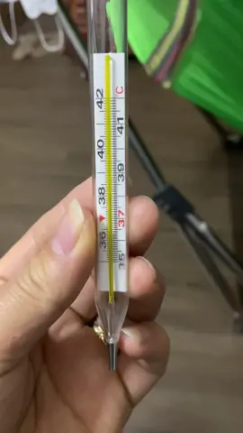 1 đêm sốt 3 lần gần 39 độ ai có con mới hiểu cảm giác ko dám chợp mắt