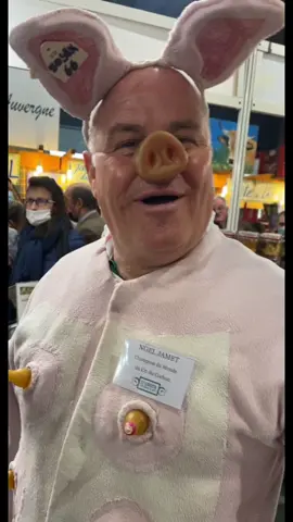 J’ai rencontré le champion du monde du cri du cochon 🤣🤣🤣