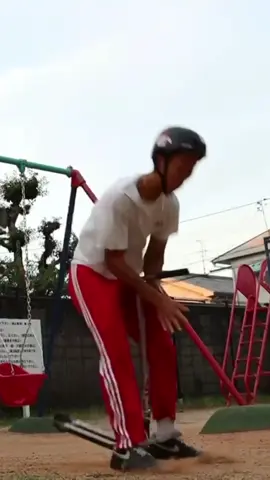 OUCH 🥲 (🎥 @sogggggy IG) #EXTREME #UNREEL #Scooter #Trick #Fail #Hospital