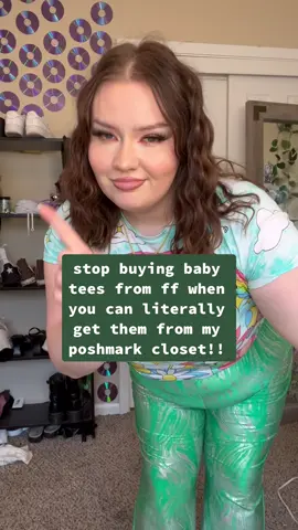 #ad @Poshmark  makes ethical fashion easier!!  available in the USA, CAN, AUS & IN #ad #fashion #OOTD