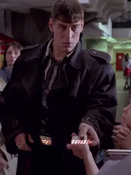 😹А что с ним стало дальше-неизвестно 😂#quotations1 #жмурки #криминал #саймон #панин 💣